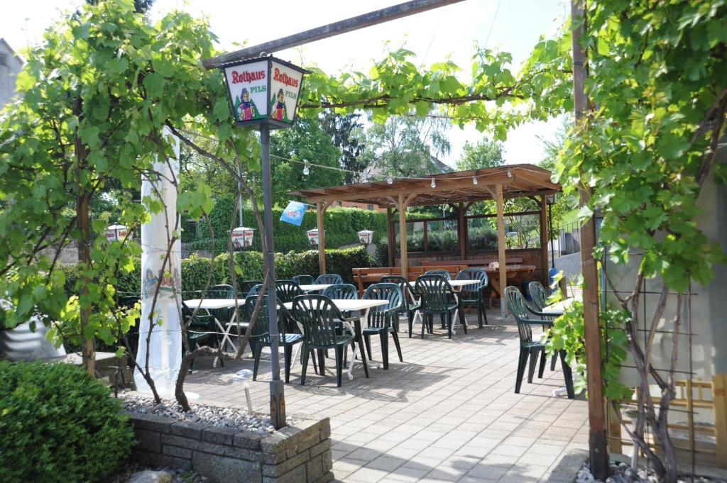 Gasthaus-Pension Fischerkeller Randegg Exterior foto